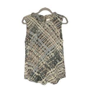 CAbi Women's Size M Graph Trellis‎ Gray Top Blouse Ruffle Neck Sleeveless #3451